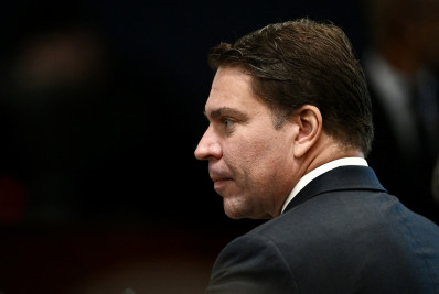 Saiba quem é Alexandre Ramagem, ex-deputado condenado por tentativa de golpe e preso nos EUA