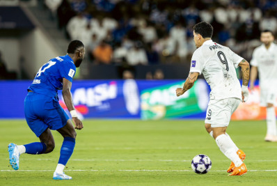 Firmino celebra dia marcante com classificação na Champions da Ásia e título no Catar