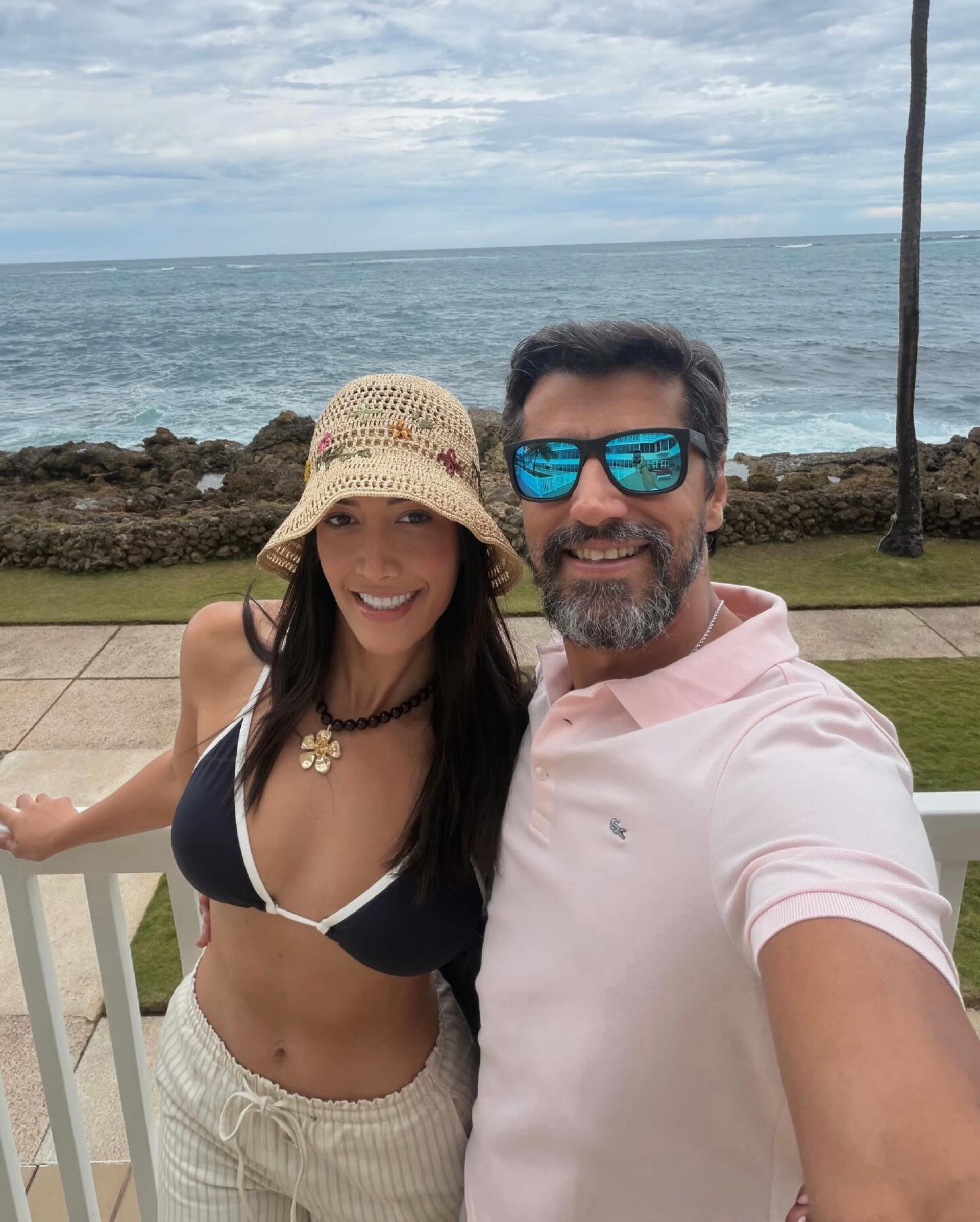 Alberto Cowboy mostra viagem a Porto Rico com a mulher e encanta seguidores com cliques românticos