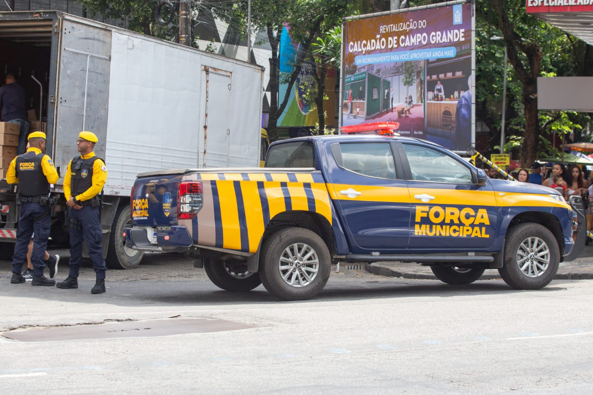 Força Municipal reforça policiamento no calçadão de Campo Grande nesta segunda-feira (13) - Érica Martin / Agência O Dia