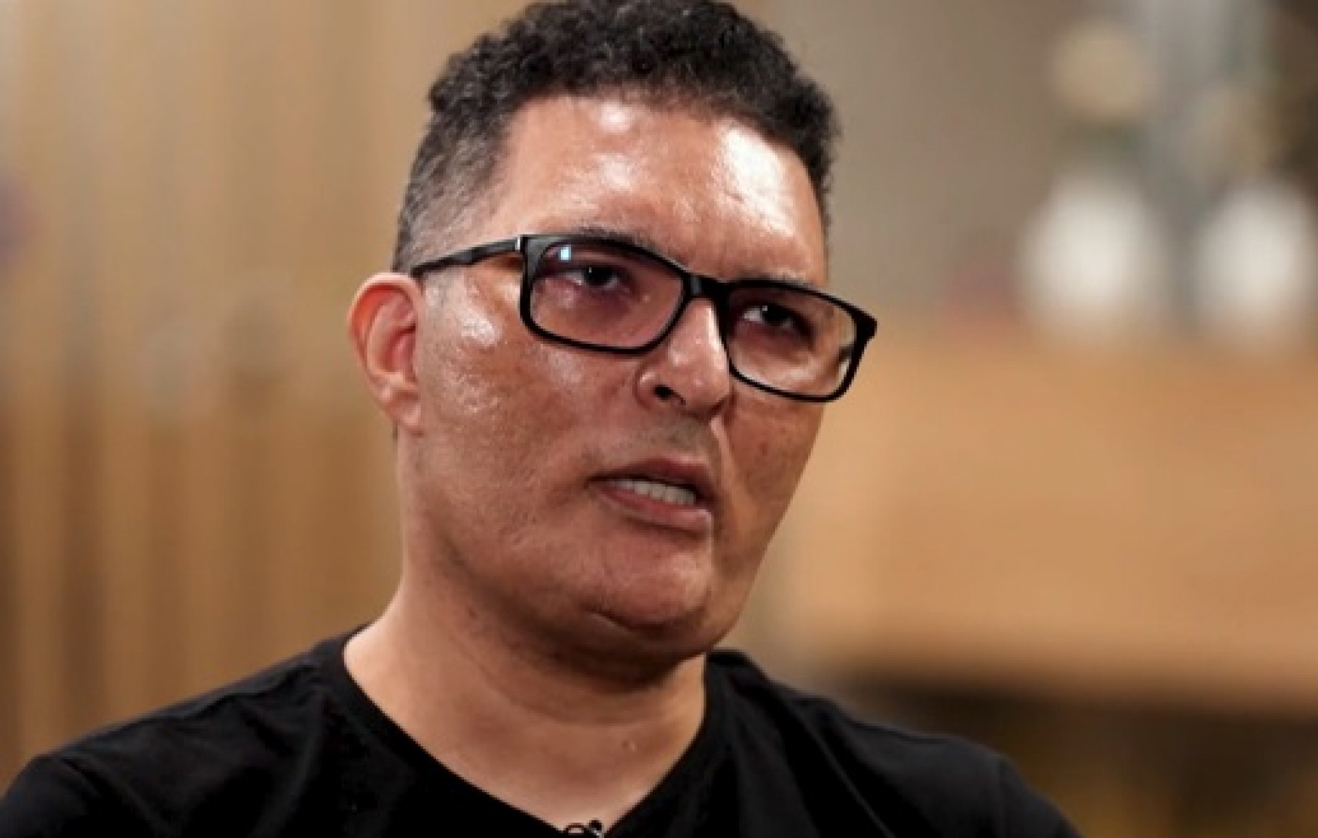 Leandro Lehart, do  'Art Popular', fala sobre condenação por estupro