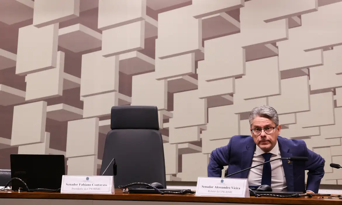 Relator da CPI pede indiciamentos de Toffoli, Moraes, Gilmar e Gonet