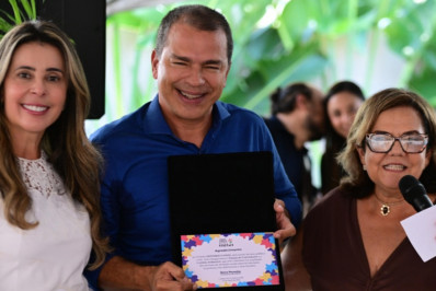 Frederico ressalta trabalho social da Apape e parceria com prefeitura