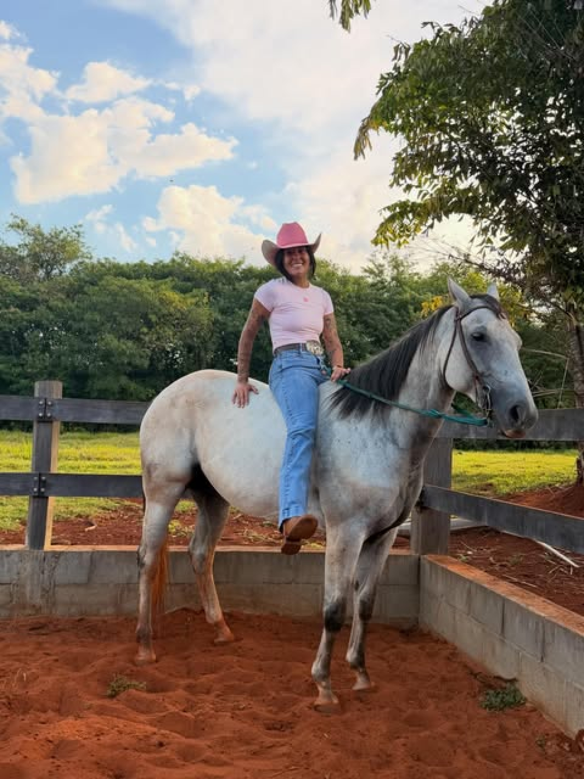 Ana Castela na fazenda - Reprodução Instagram