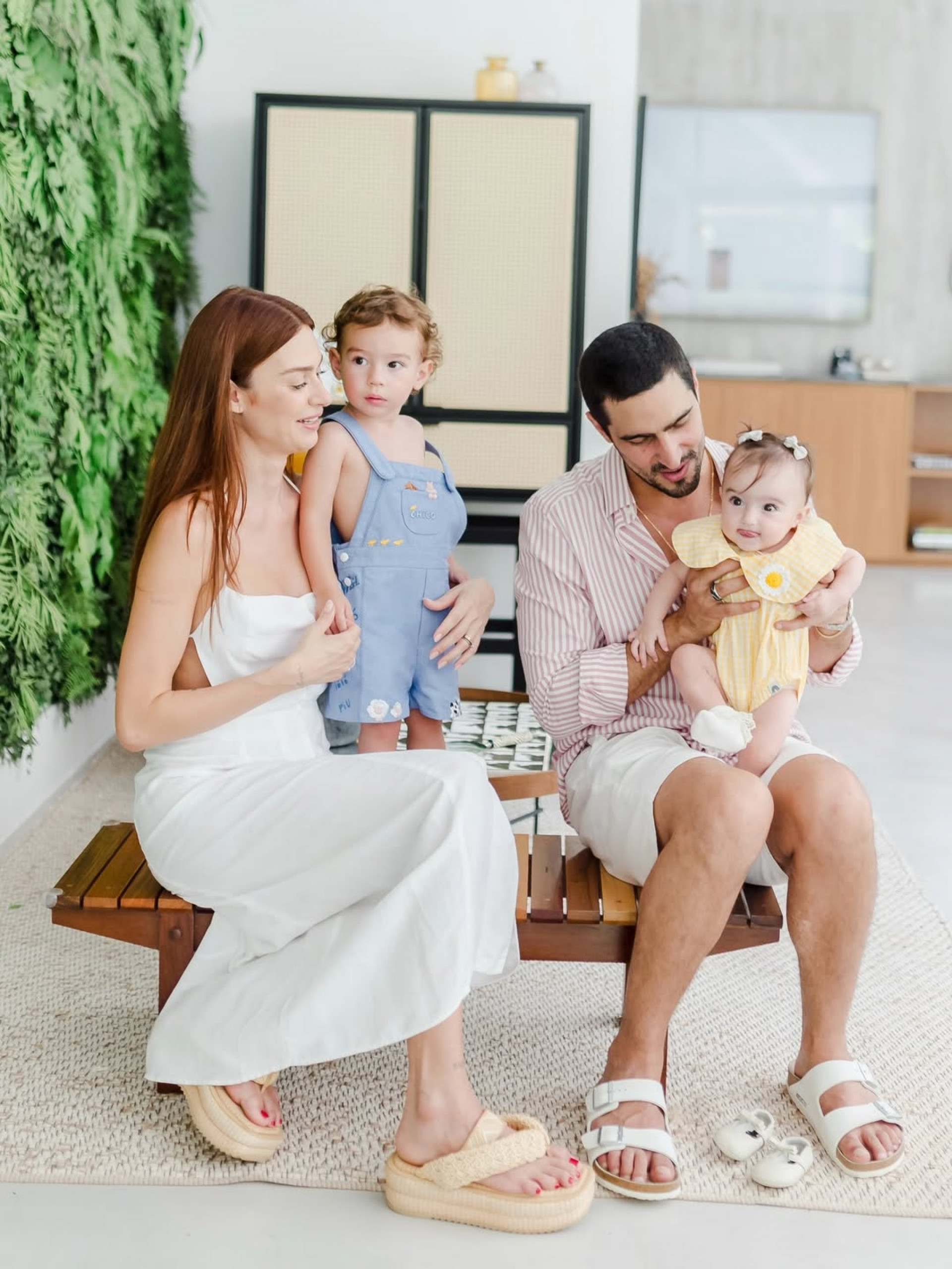 Thaila Ayala e Renato Góes são pais de Francisco e Tereza - Reprodução/Instagram