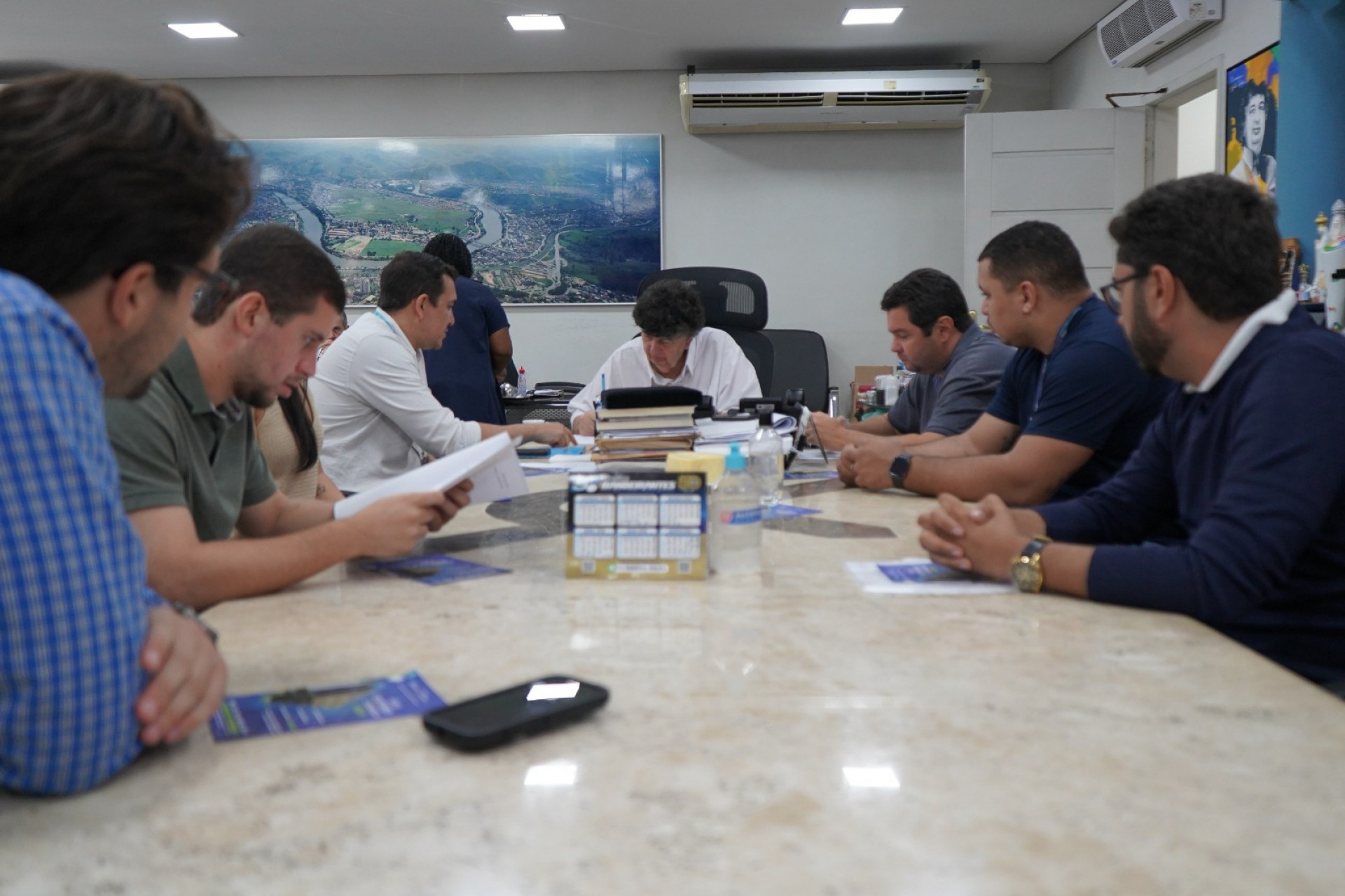 Prefeitura de Volta Redonda e Estácio firmam parceria para ampliar atendimento aos jovens