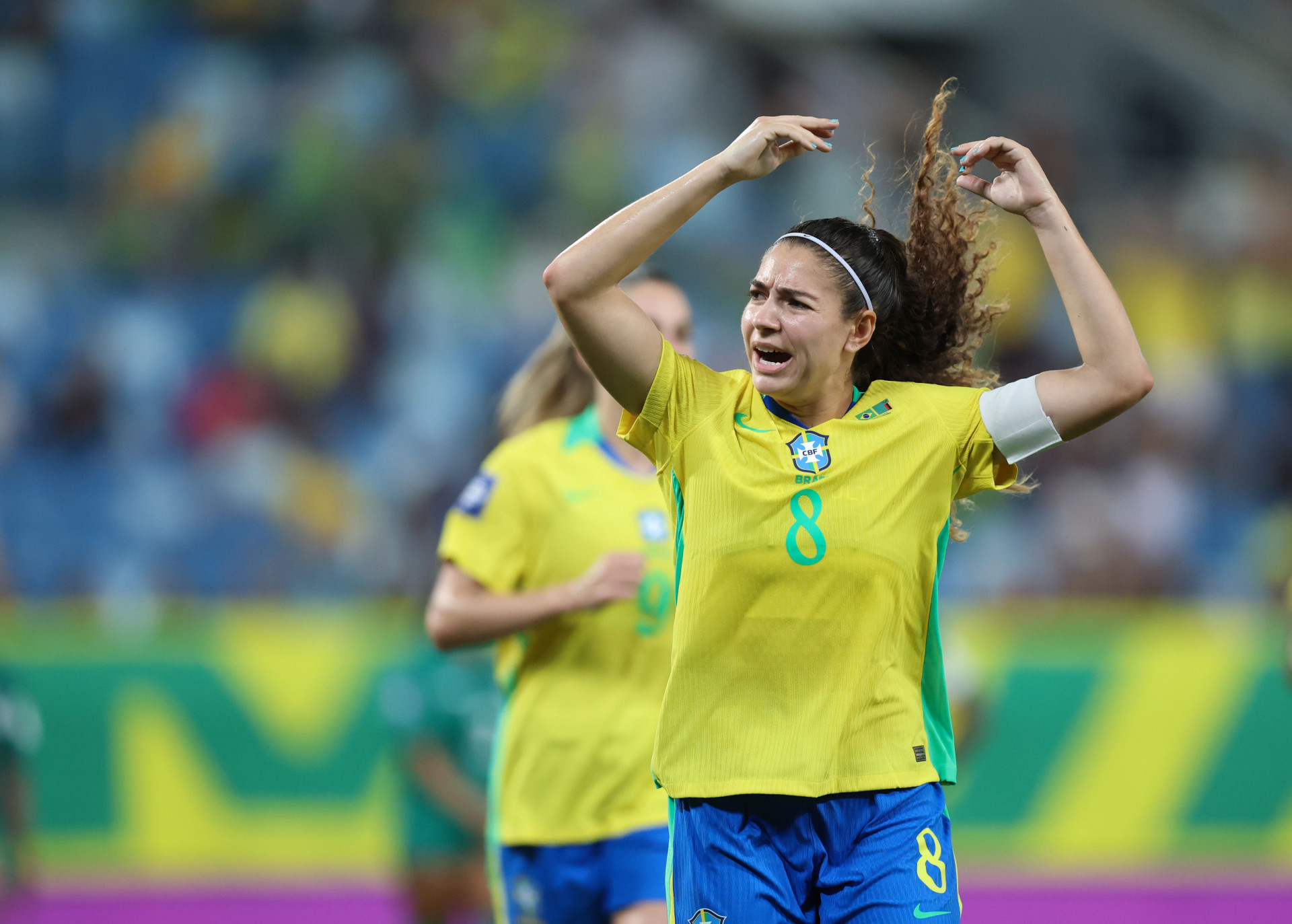 Seleção feminina goleia Zâmbia na Arena Pantanal pela Fifa Series