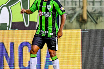 Vídeo! Ex-Fuminense, Mariano anuncia aposentadoria: 'Coisas boas virão'