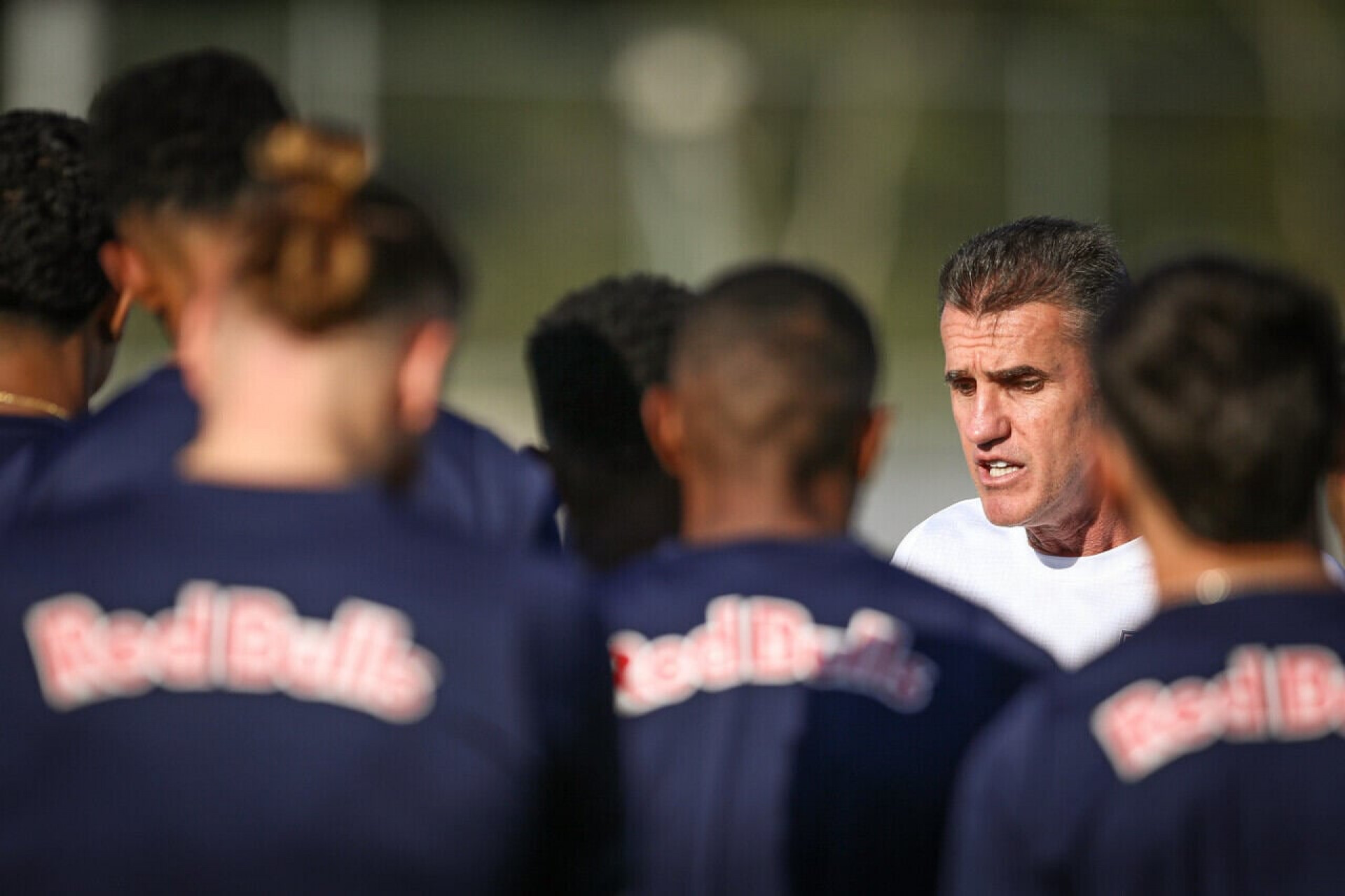 Bragantino x Blooming (BOL): onde assistir, escala&ccedil;&otilde;es e arbitragem