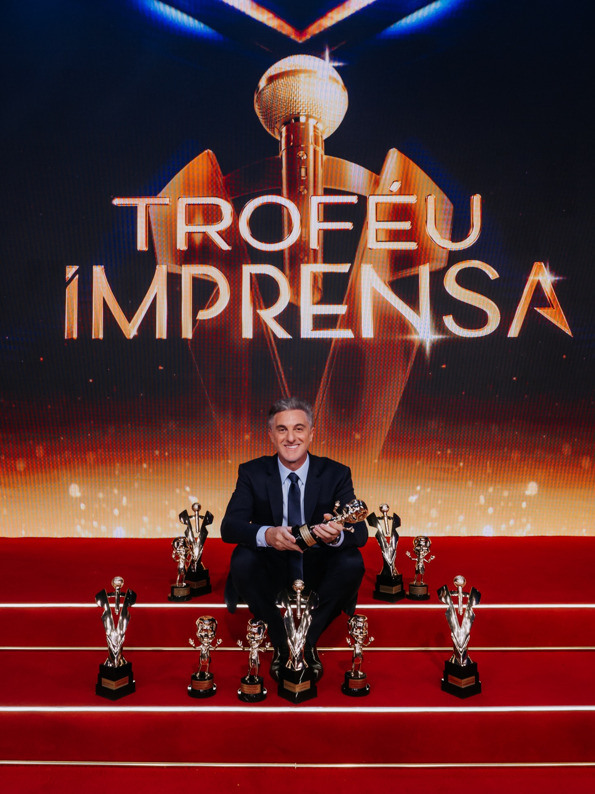 Huck aparece com Portiolli e Patrícia no SBT e brinca com 'metaverso' - Reprodução Instagram