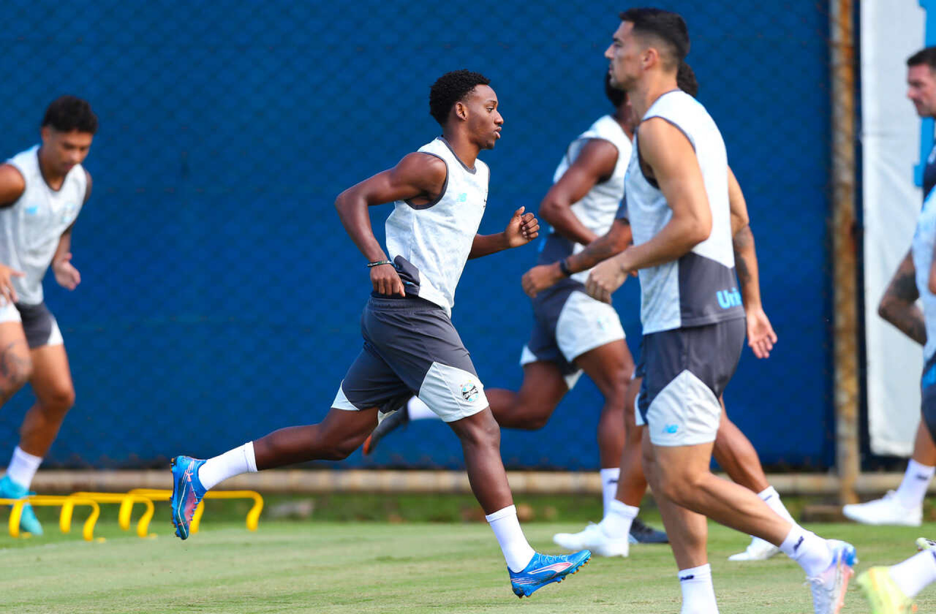 Gr&ecirc;mio retoma treinos e inicia prepara&ccedil;&atilde;o para enfrentar o Cruzeiro no Brasileir&atilde;o