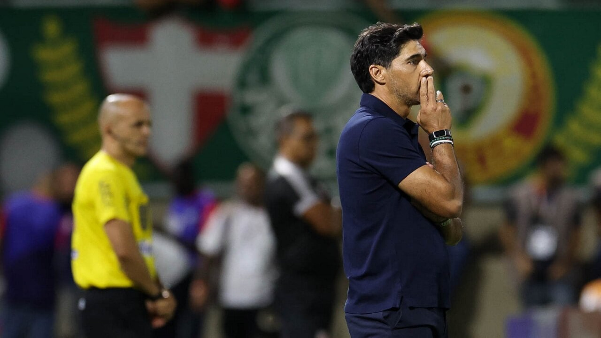 Conmebol abre processo disciplinar contra Abel Ferreira, do Palmeiras; veja o motivo