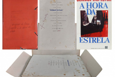 Manuscrito original de 'A Hora da Estrela', de Clarice Lispector, é leiloado por R$ 375 mil