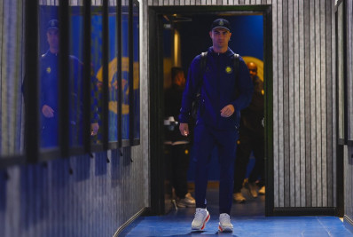 Cristiano Ronaldo passa mal durante jogo: 'Direto para o vestiário e vomitou'