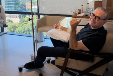 Luis Roberto inicia tratamento contra neoplasia cervical: 'Dia 01, vencemos'