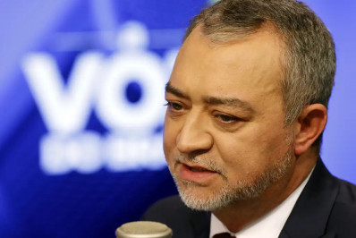 A pedido de Lula, Edgar Pretto aceita ser vice de Juliana Brizola na disputa pelo governo do RS