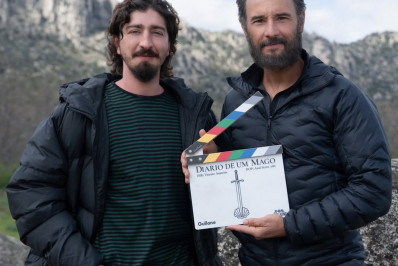 Rodrigo Santoro e Johnny Massaro vão estrelar longa da Netflix