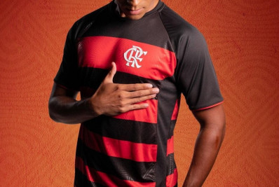 Flamengo lança camisa oficial por menos de R$ 100 em parceria com a Shopee
