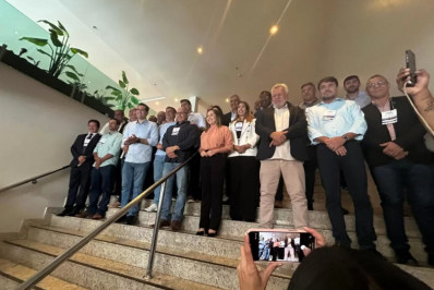 Cabo Frio reúne lideranças em defesa dos royalties do Rio de Janeiro