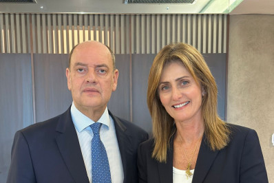 Deputada Célia Jordão se reuni com governador em exercício para cobrar obras de recuperação da RJ-155