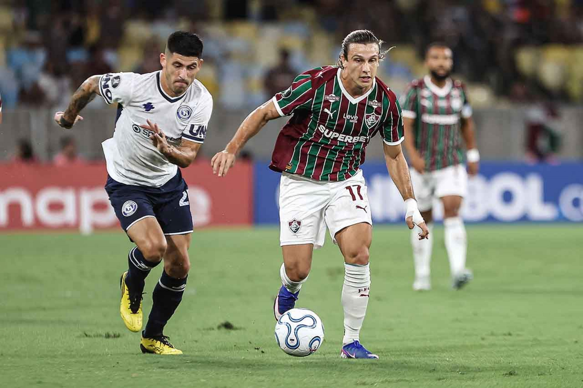 Savarino, sobre derrota do Fluminense para o Rivadavia: “Vergonha”
