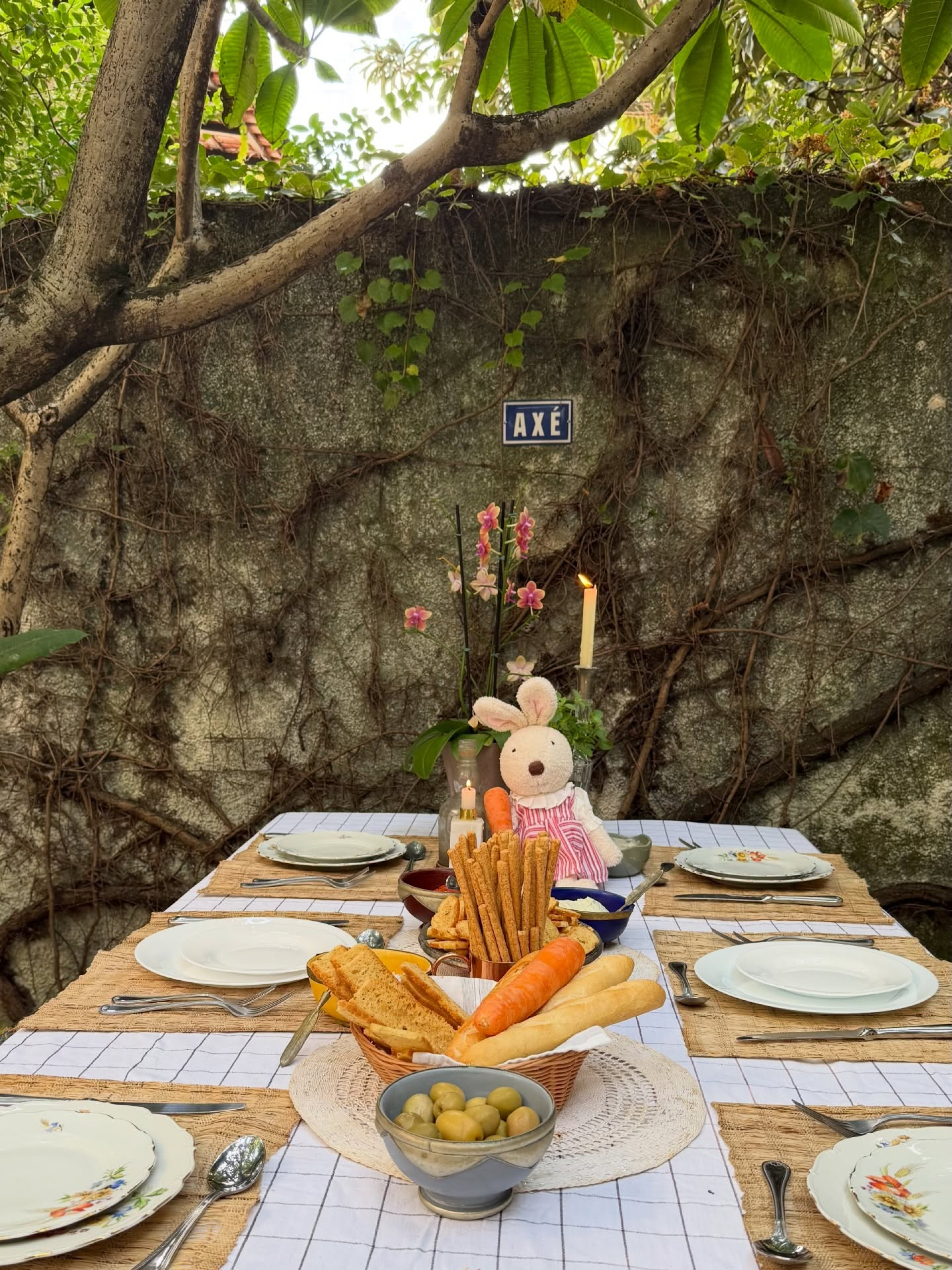 Fernanda Paes Leme celebra 2 anos da filha com festa reservada e decoração colorida - Reprodução Instagram