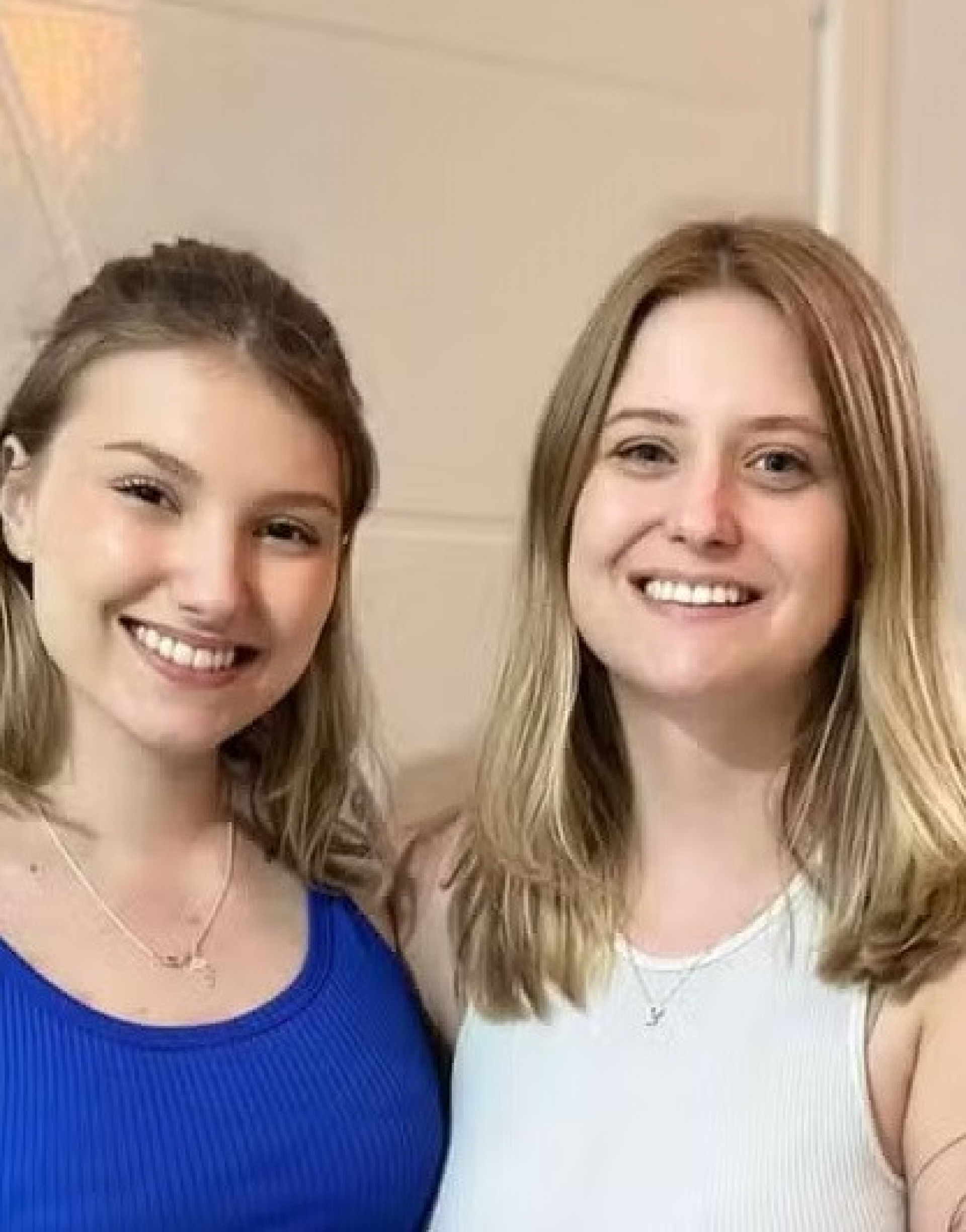 Isabel Veloso e a irmã Priscila Kiekow