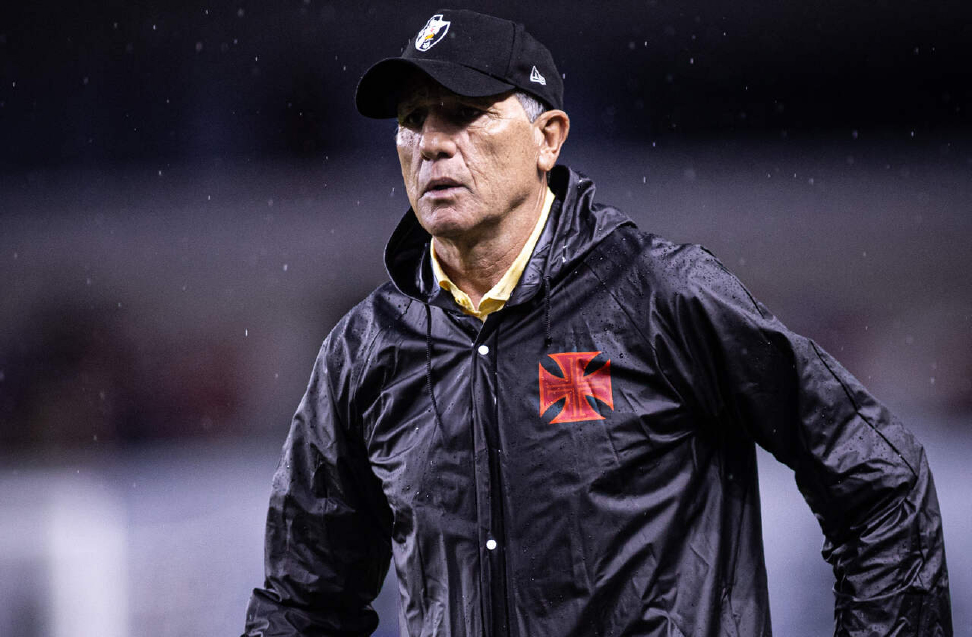 Renato explica utiliza&ccedil;&atilde;o de jogadores da base do Vasco  Sul-americana