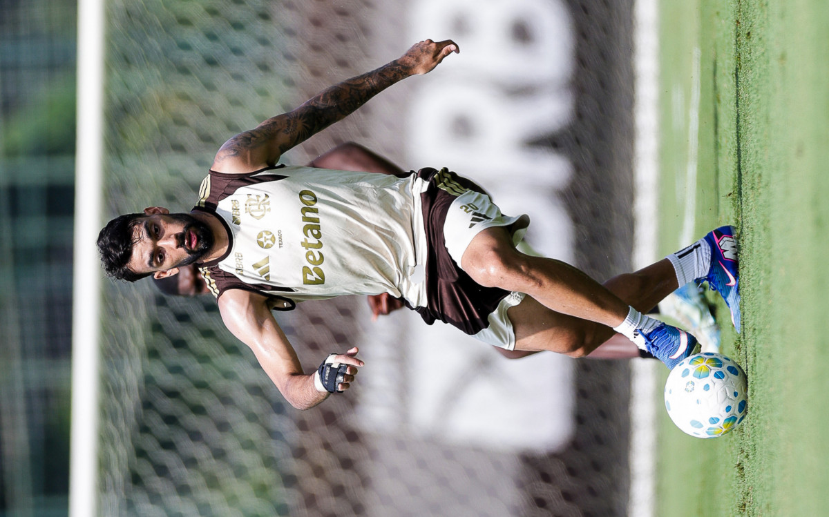 Treino no ninho do Urubu