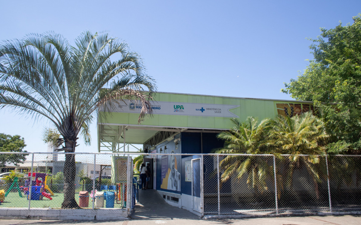 Aylla deu entrada na unidade com dores na gengiva