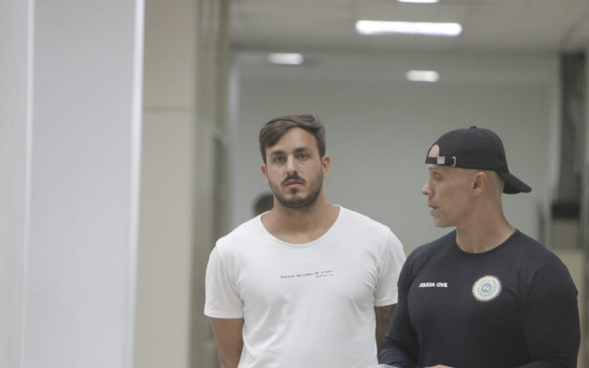 Igor Aguiar foi preso em Icara&iacute;, em Niter&oacute;i, e levado &agrave; Cidade da Pol&iacute;cia