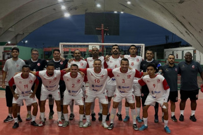 Macaé entra em quadra neste domingo e busca reação diante da torcida no Estadual de Futsal