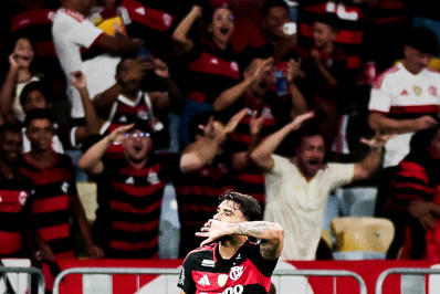 Paquetá tem grande atuação e dita meio-campo do Flamengo em vitória