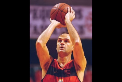 Lenda do basquete, Oscar Schmidt tinha relação especial com o Flamengo