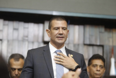 Douglas Ruas é eleito presidente da Alerj