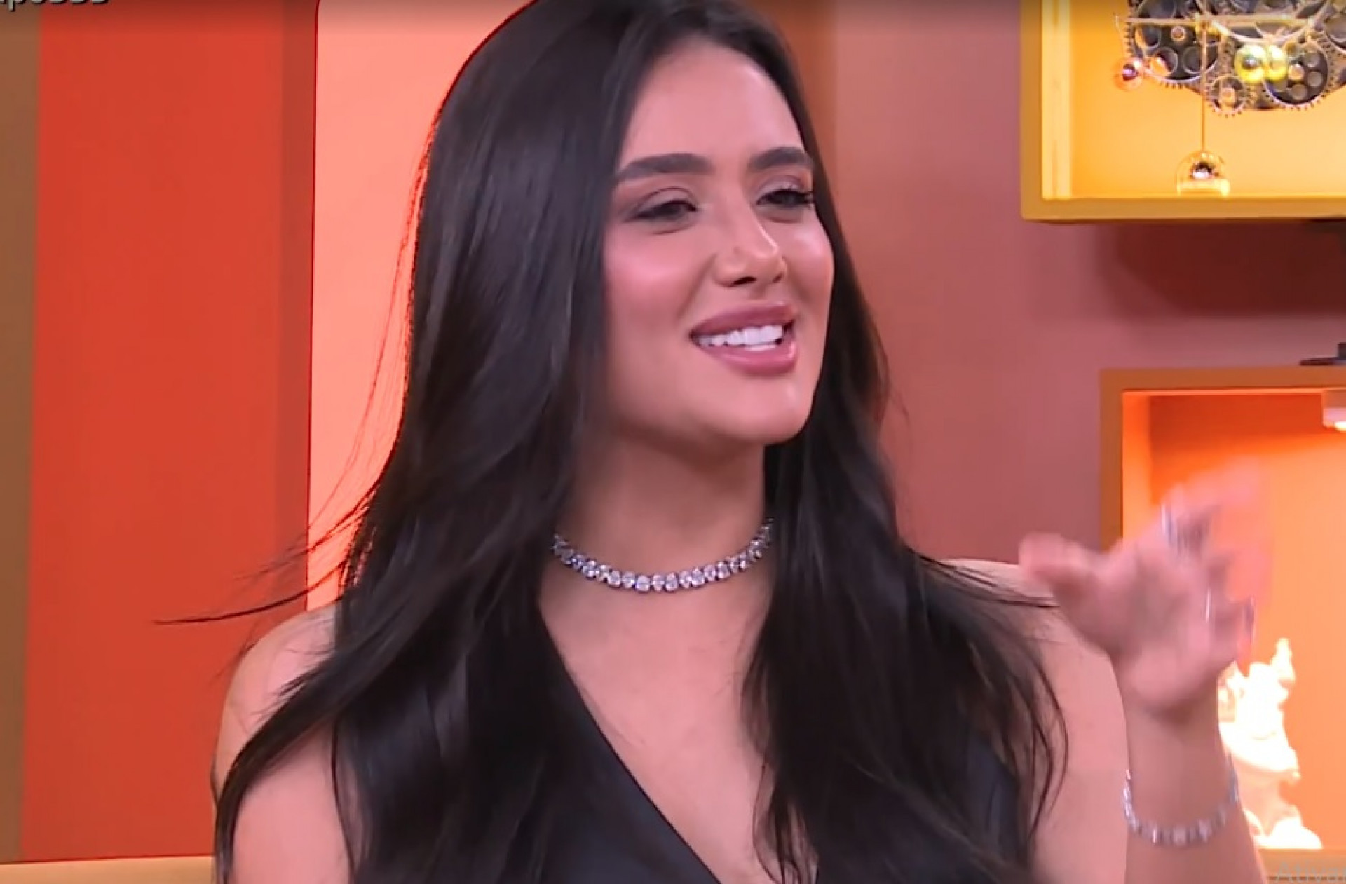 Jordana - Reprodução de vídeo