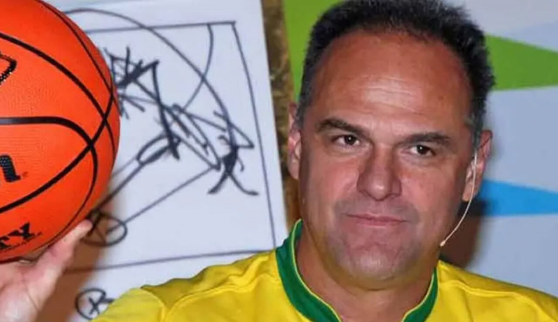 Oscar Schmidt nasceu torcedor do Santos, mas trocou de time