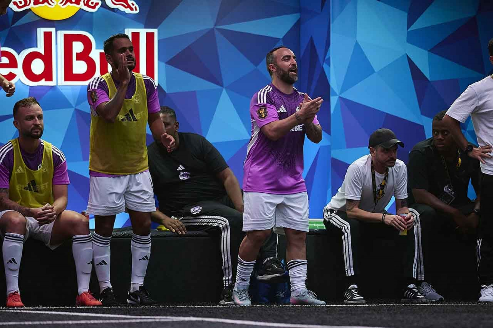 Ricardinho deixa Kings League ap&oacute;s breve passagem pelo Dibrados