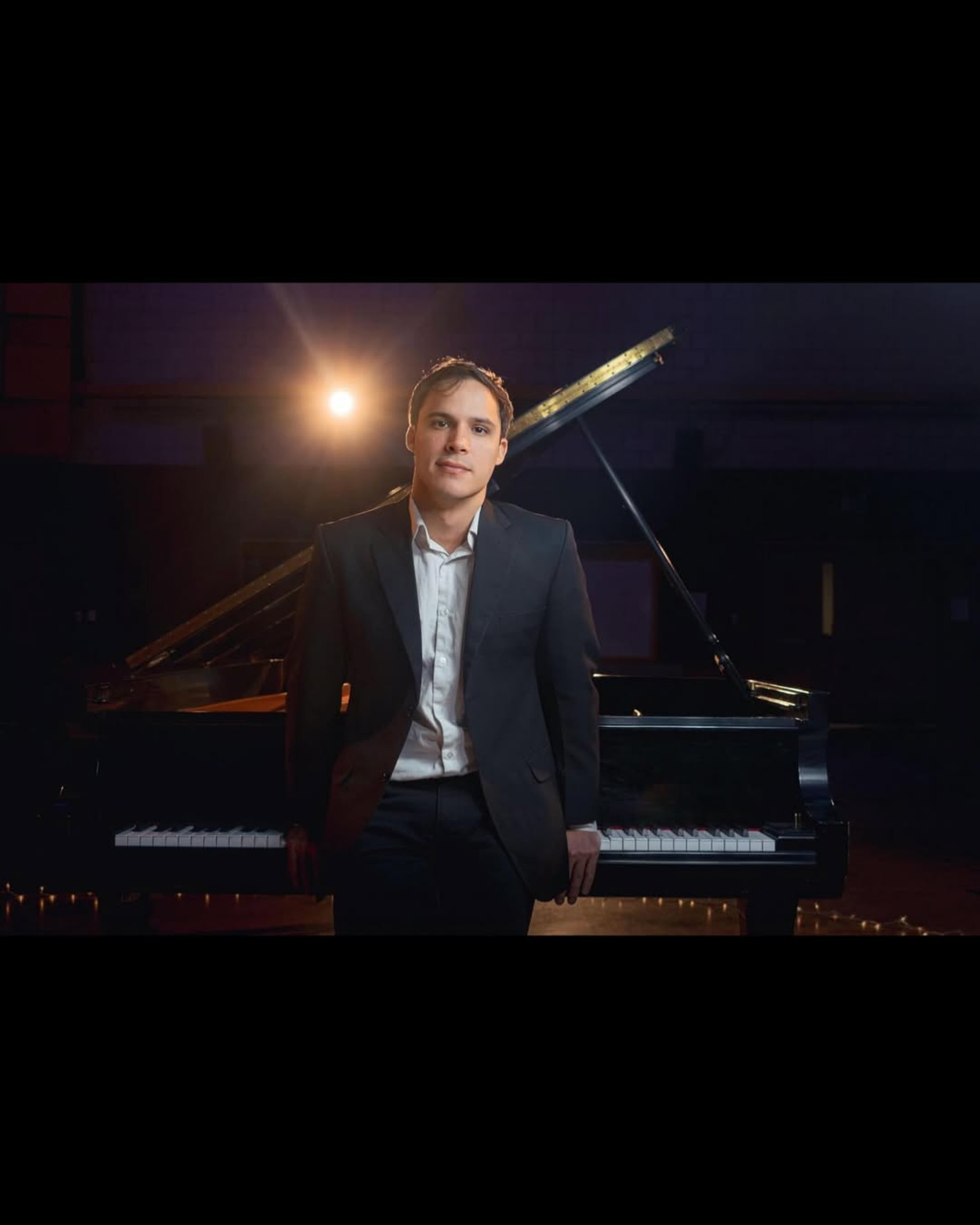 Orquestra Feso Pro Arte apresenta obras de Beethoven e Brahms em parceria com pianista Ciro Magnani