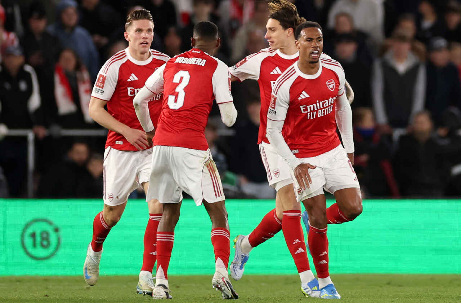 Manchester City x Arsenal ter&aacute; transmiss&atilde;o in loco em “final antecipada” da Premier League