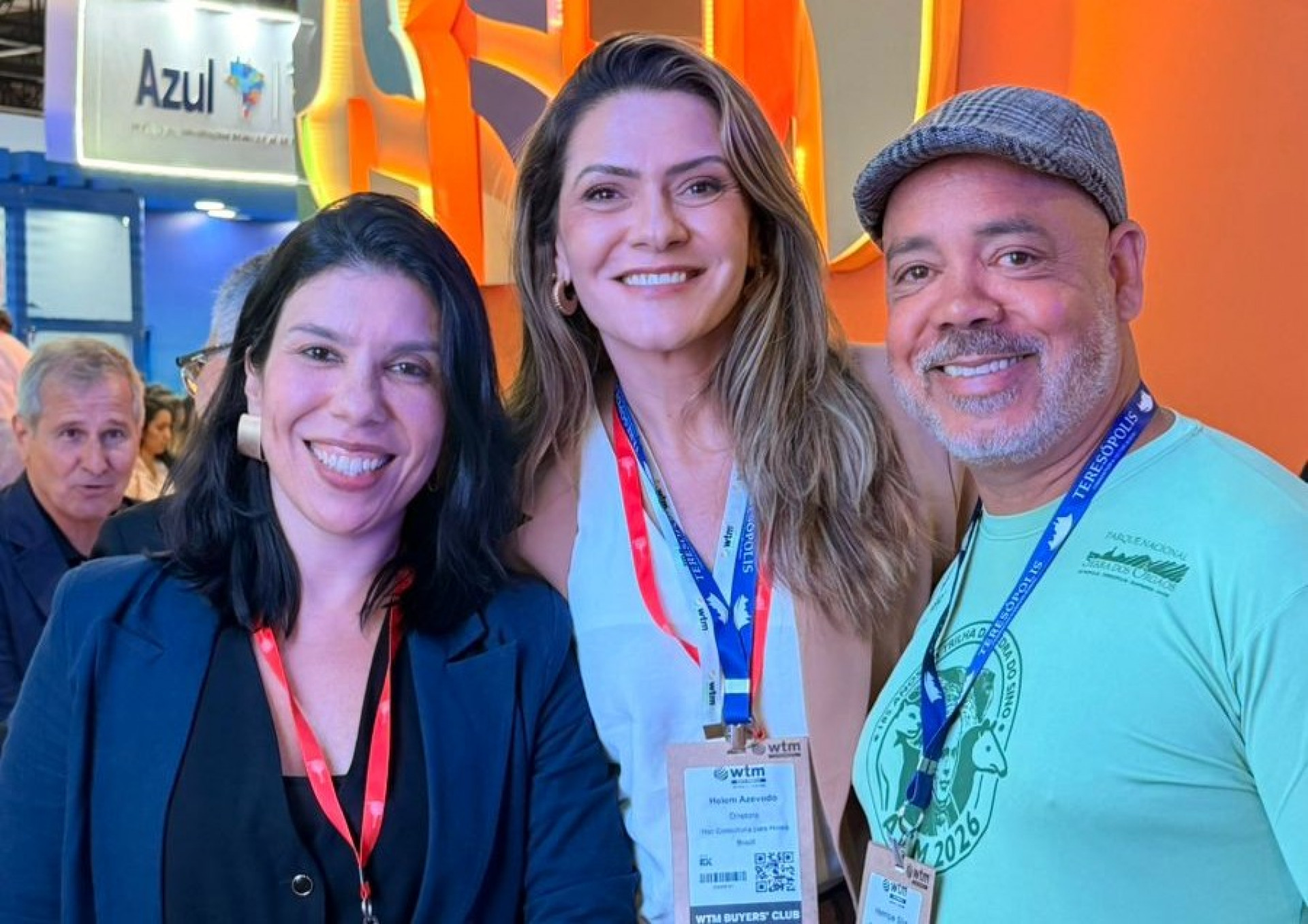 Jannaina Costa, Helem Azevedo e Henrique Silva, representando do destino Teres&oacute;polis - Divulga&ccedil;&atilde;o