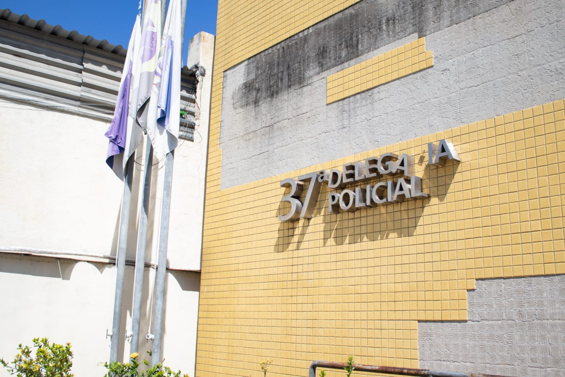 37ª DP (Ilha do Governador) investiga morte de criança em UPA - Érica Martin / Agência O Dia