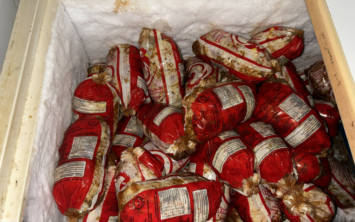 Fiscaliza&ccedil;&atilde;o aconteceu nesta sexta-feira (17) em uma padaria da Rua Cardoso de Morais