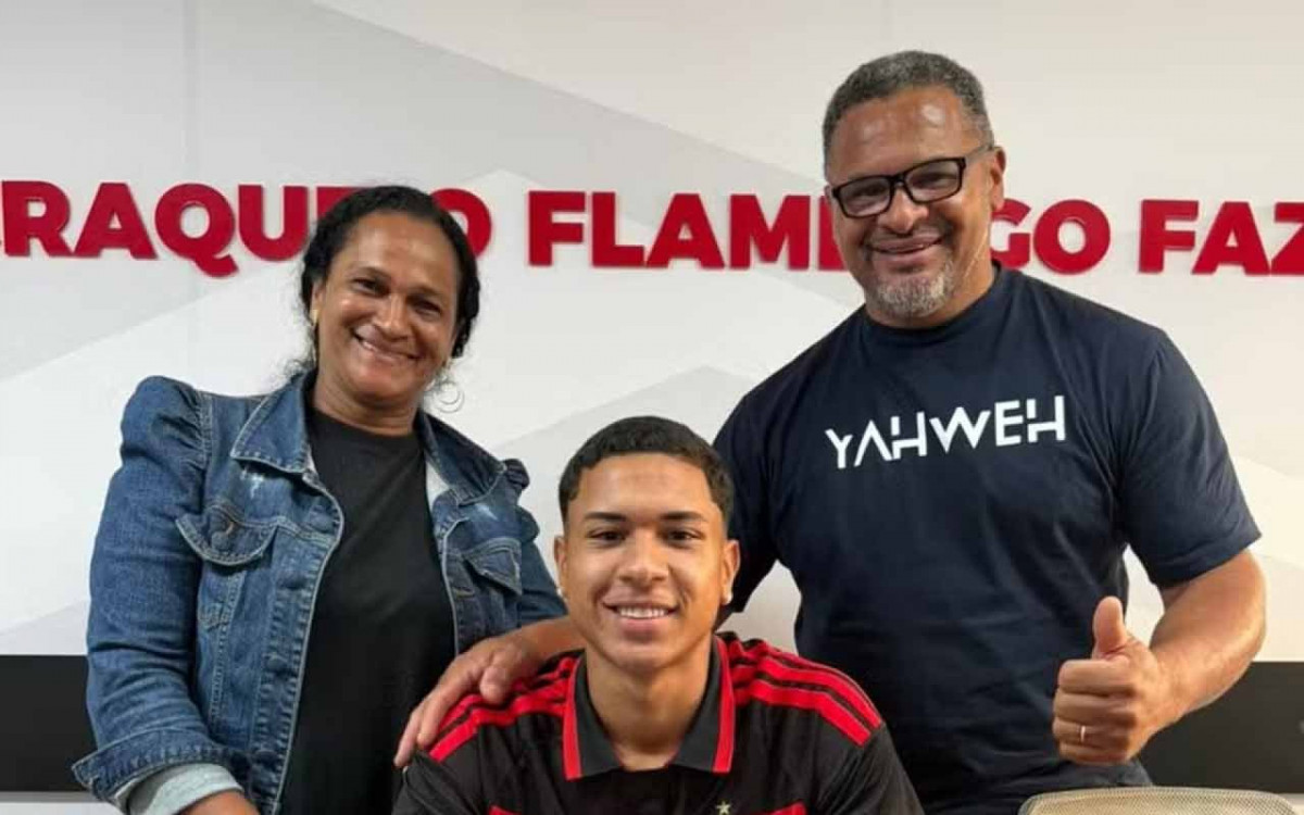 Flamengo anuncia mais um refor&ccedil;o para o sub-20