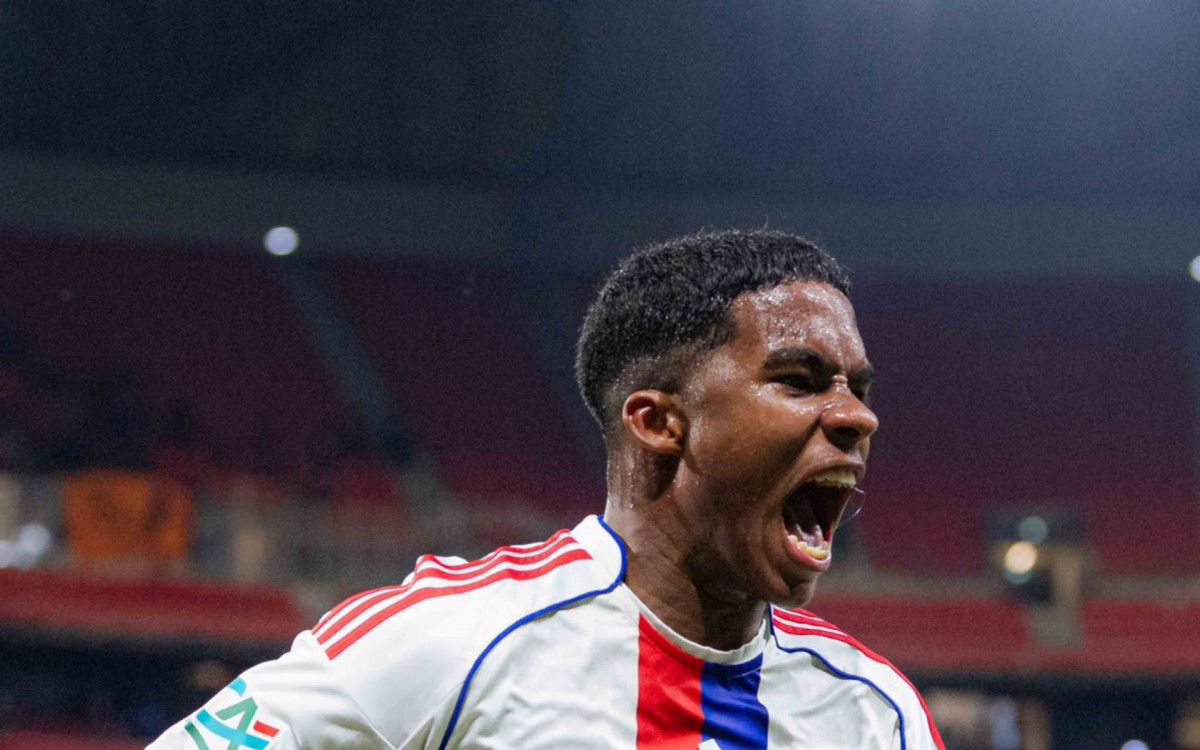 Endrick confia em surpresa do Lyon contra o PSG: 'Já ganhamos de outros favoritos'