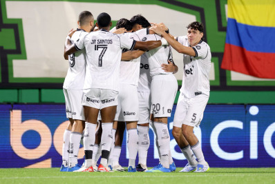 Com início avassalador, Botafogo goleia a Chapecoense no Campeonato Brasileiro