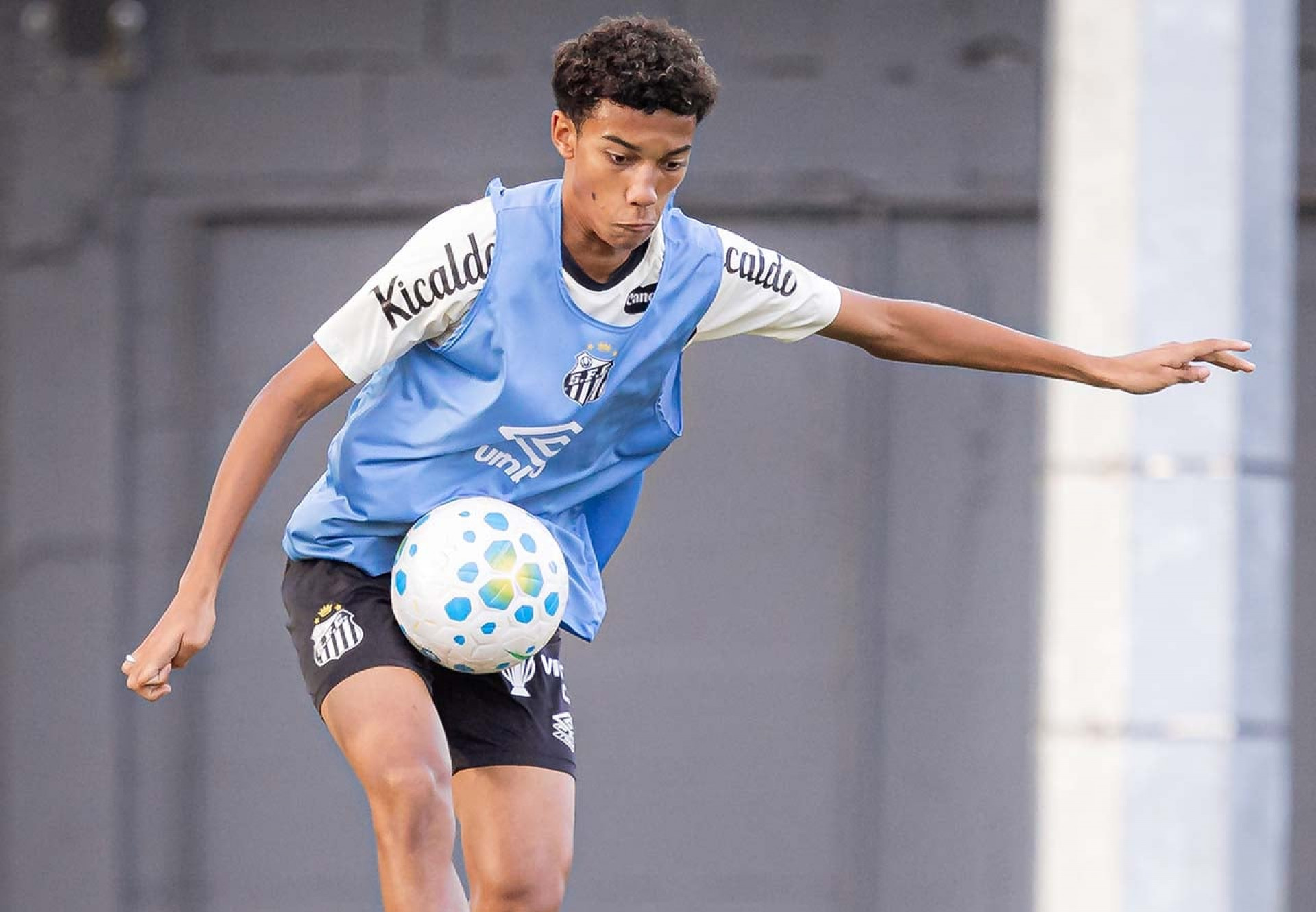 Jornal espanhol aponta Robinho Jr como “novo Neymar”