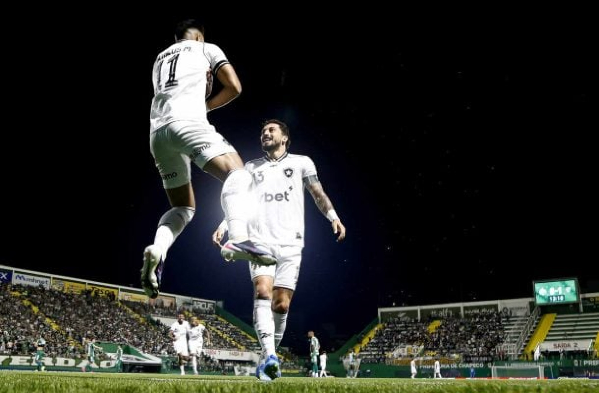 Atua&ccedil;&otilde;es do Botafogo contra a Chapecoense: teve at&eacute; tiki-taka em SC!