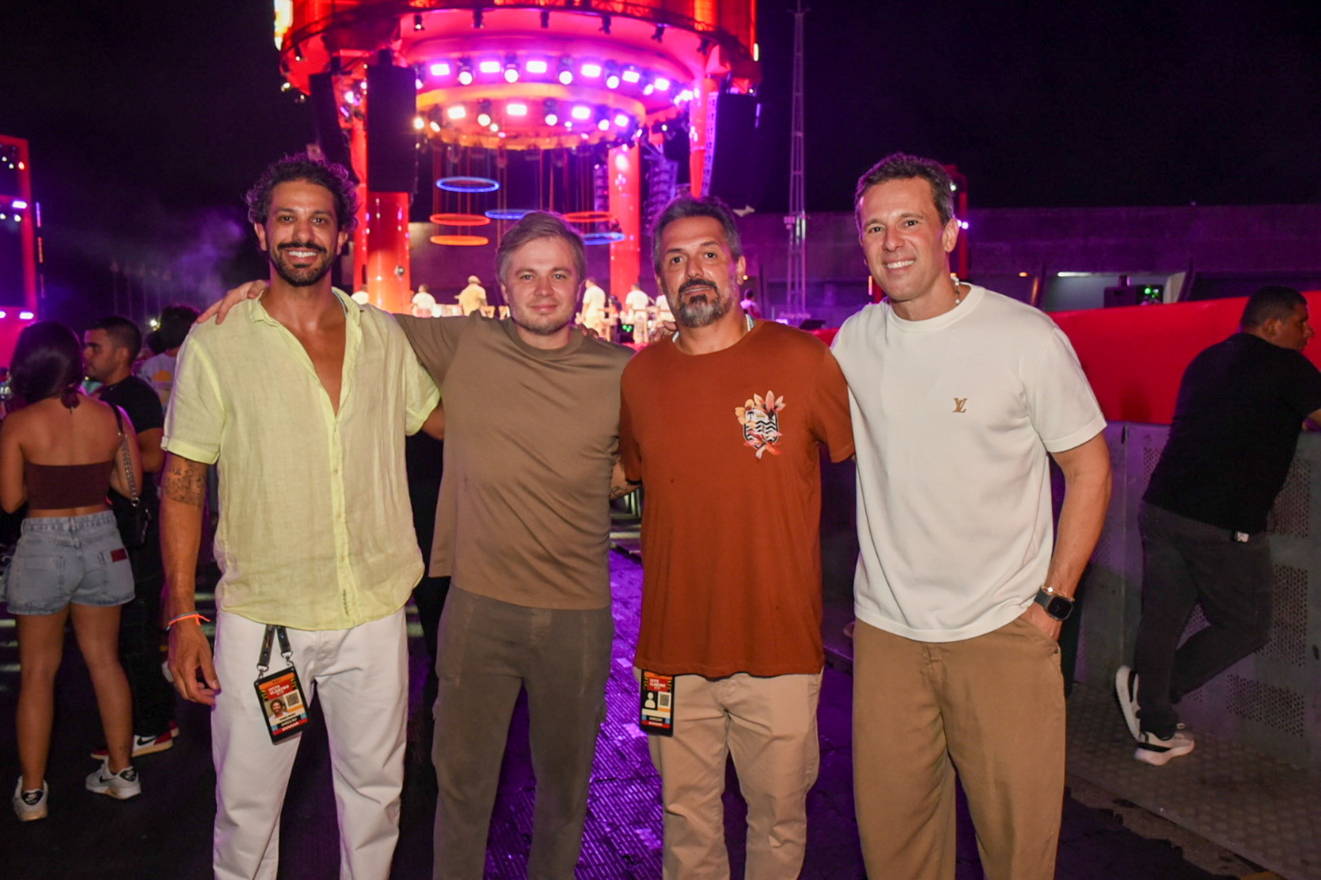 Tiago Maia curtiu o show da Ivete Sangalo com amigos - Felipe Souto Maior/BrazilNews