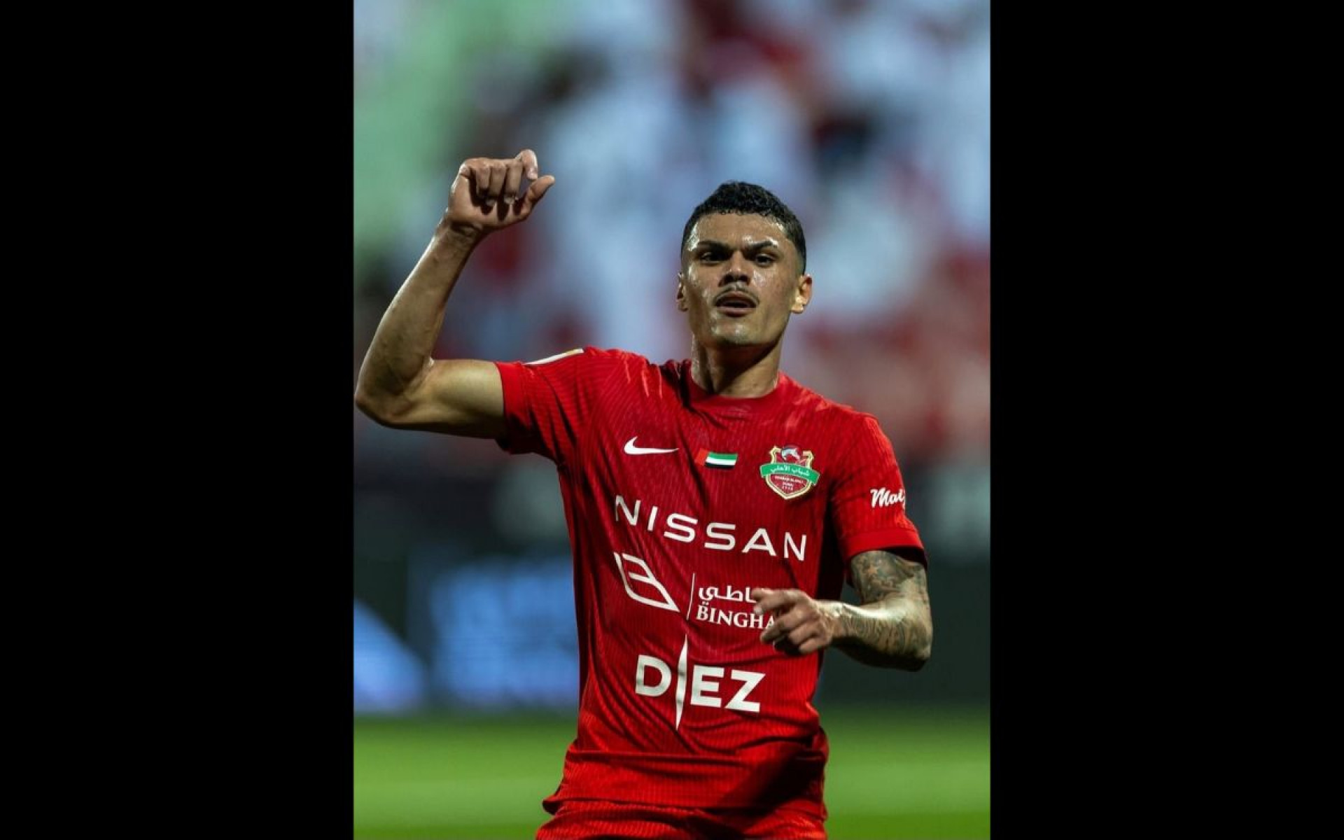 Ex-Flamengo, Mateusão celebra vaga do Shabab Al Ahli nas semis da Champions da Ásia